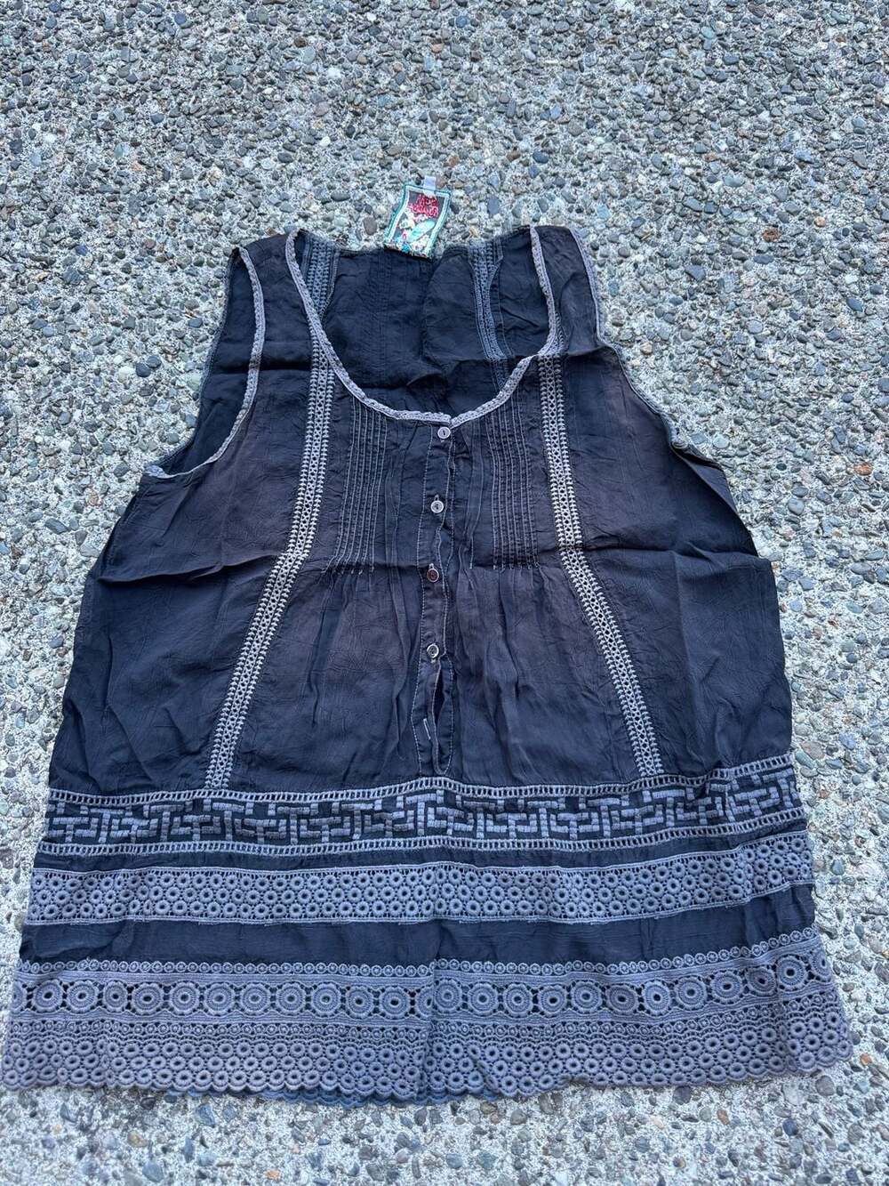 Johnny Was Black Embroidered Cupra Rayon Sleeveless Button-Down Tank Top
